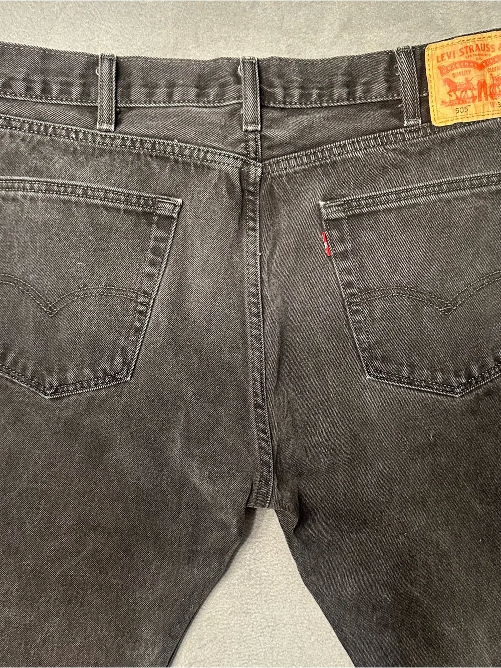 Levi’s 505 Mens 38X32 Regular Fit Jeans Black Straight Leg Denim